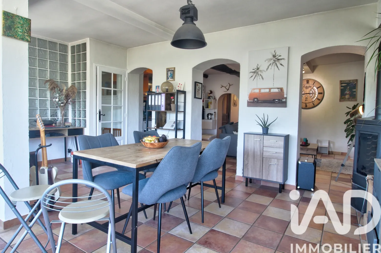 Vente maison à Le Beausset (83330) : maison de village 5 pièces 127 m² - 2047788 — 3