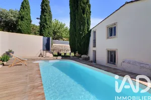 Maison traditionnelle à Nages-et-Solorgues (30114)