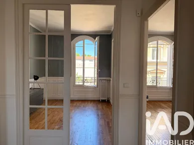 Apartment in Reims (51100)