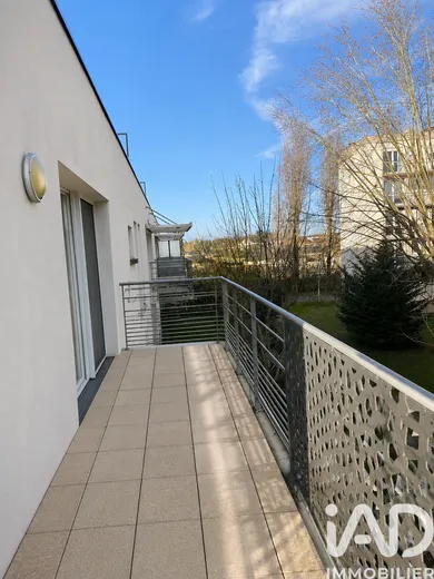 Apartment in Tours (37100)