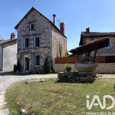 Traditional house in Oradour-sur-Glane (87520)
