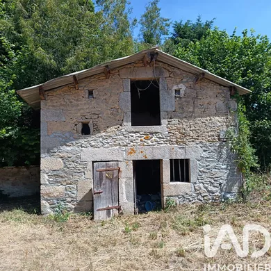 Traditional house in Oradour-sur-Glane (87520)