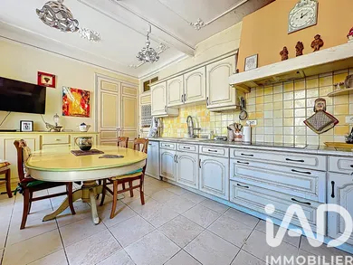 Apartment in Toulon (83000)