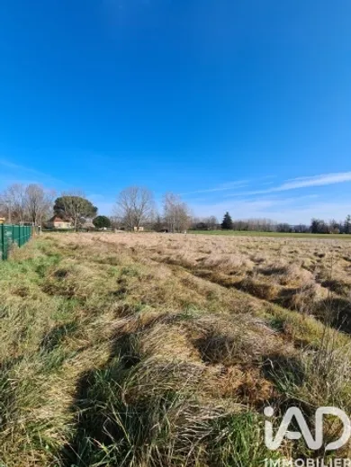 Terrain à Cours-de-Pile (24520)