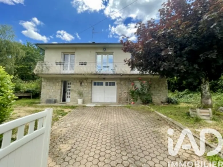 Maison 4 pièces 125 m² · à Satillieu · 125 m² · 189 000 €
