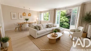 Apartment in Sèvres (92310)