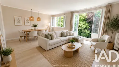 Apartment in Sèvres (92310)