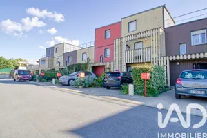 Triplex à Lagny sur Marne (77400)