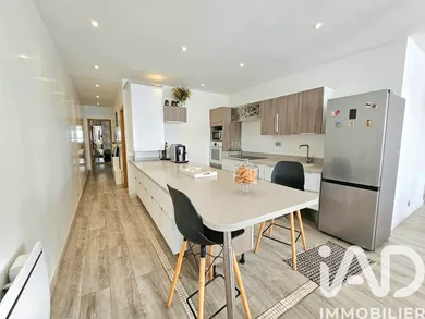 Apartment in Clichy (92110)