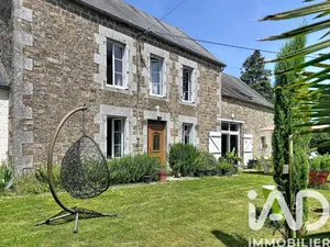 Maison à La Trinité (50800)