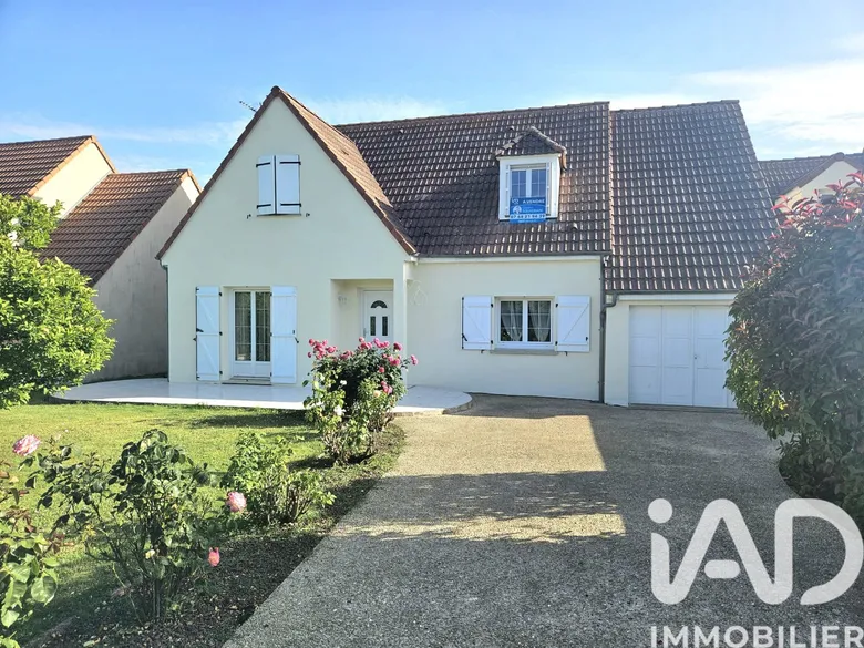 Maison 6 pièces 136 m² · à Mérobert · 136 m² · 269 000 €