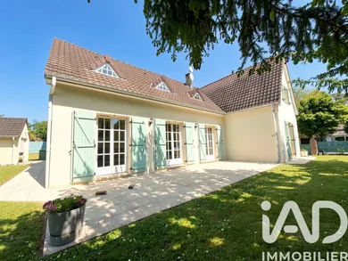 Maison à Saint-Arnoult-en-Yvelines (78730)
