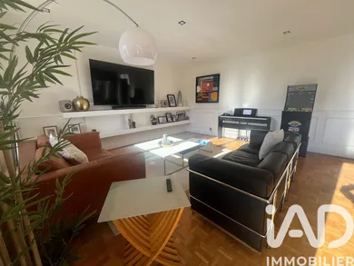 Apartment in Le Raincy (93340)