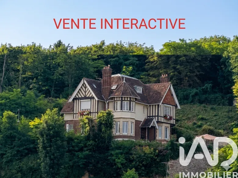 Maison 9 pièces 250 m² · à Creil · 250 m² · 295 000 €
