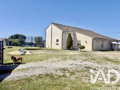 Maison de village à Coux (17130)