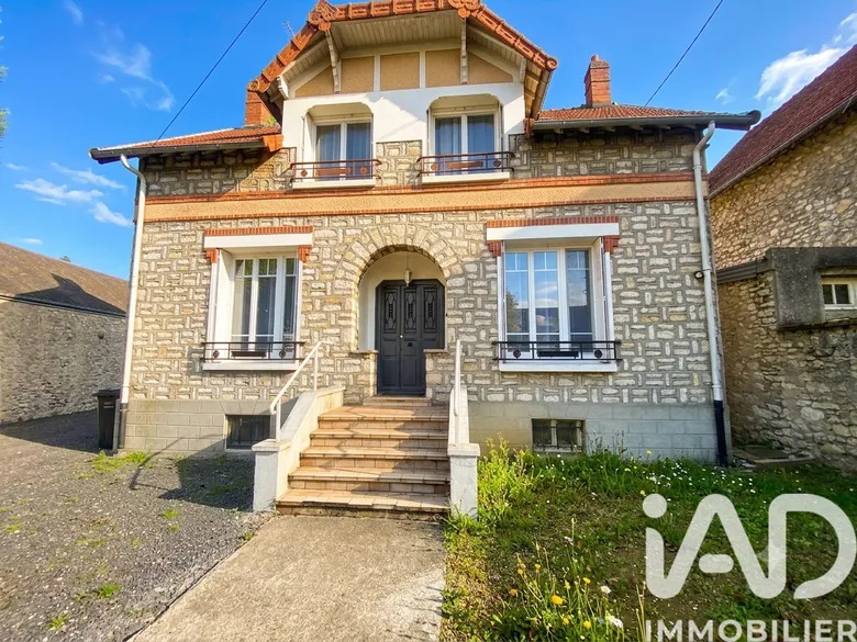 Maison 5 pièces 111 m² · à Le Malesherbois · 111 m² · 292 000 €