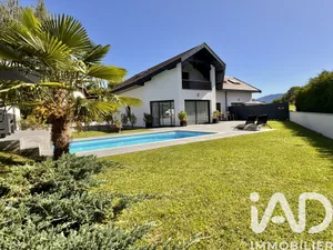 Maison d'architecte à Chavanod (74650)