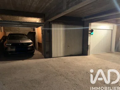 Garage à Paris (75016)