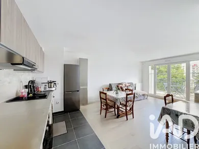 Appartement à Le Plessis-Robinson (92350)