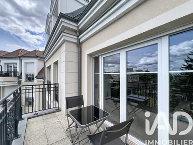 Apartment in Le Plessis-Robinson (92350)