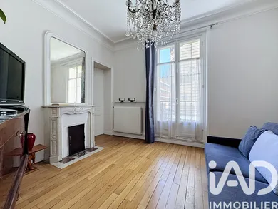 Appartement à Paris (75015)
