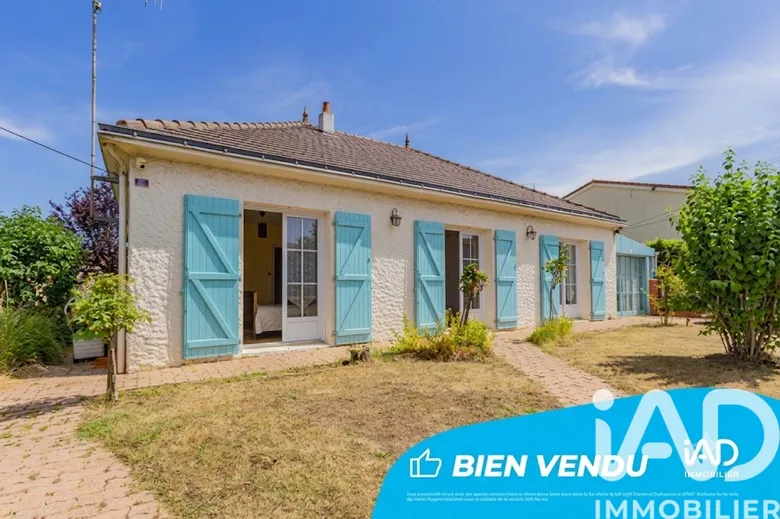 Maison 5 pièces 156 m² · à Les Herbiers · 156 m² · 212 000 €