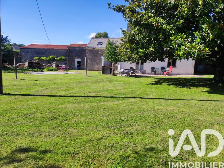 Maison 6 pièces 153 m² · à Mauves-sur-Loire · 153 m² · 438 000 €