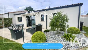 House in Grosbreuil (85440)