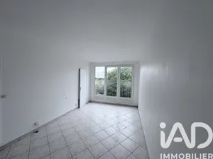 Appartement à Épinay-sur-Seine (93800)