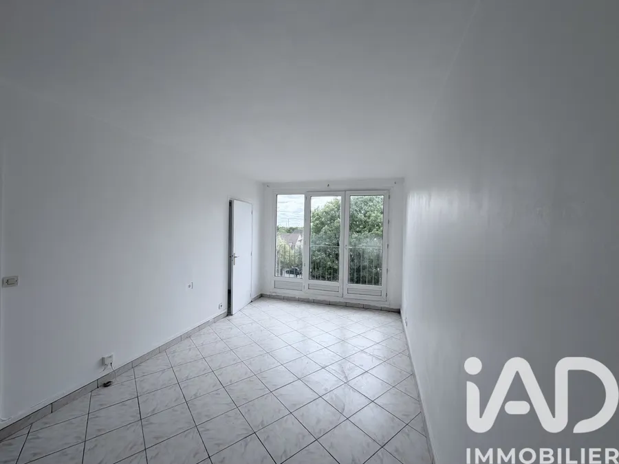 Appartement à Épinay-sur-Seine (93800) photo 3