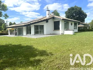 Maison d'architecte à Bascons (40090)