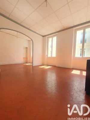 Apartment in Marseille (13001)