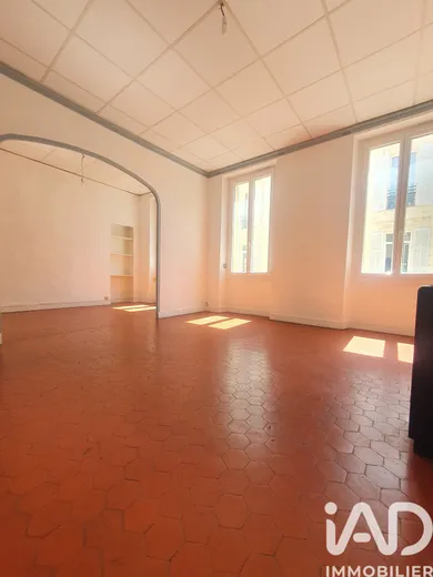 Apartment in Marseille (13001)