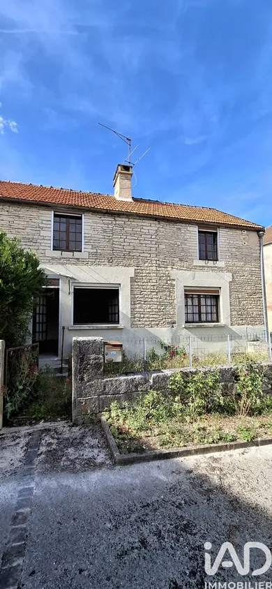 House in Cunfin (10360)