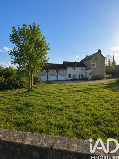 Maison à Saint-Maixent-l'École (79400)