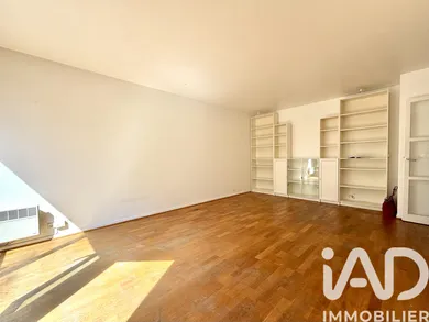 Appartement à Paris (75020)