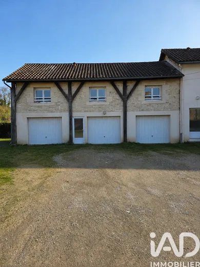 Maison à Saint-Maixent-l'École (79400)