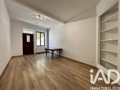 Townhouse in Crest (26400)