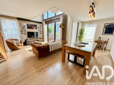 Duplex à Palaiseau (91120)