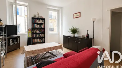 Apartment in Marseille (13007)