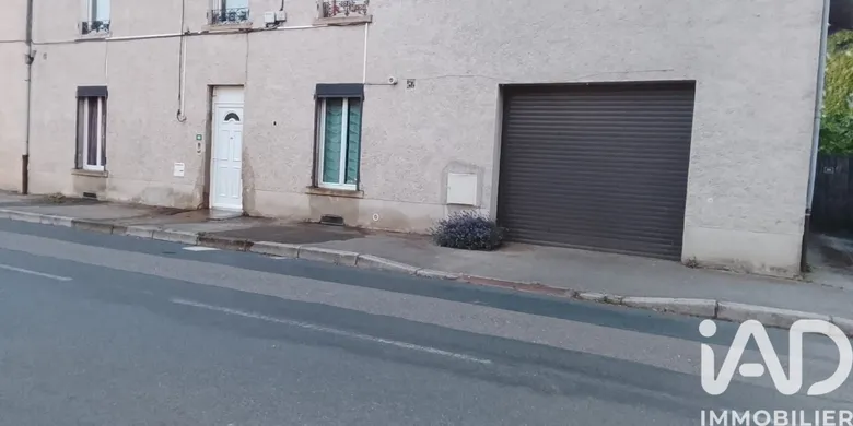 Appartement 3 pièces 81 m² · à Saint-André-de-Corcy · 81,3 m² · 215 000 €