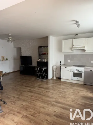 Appartement à Saint-André-de-Corcy (01390)
