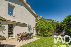 Maison à Vif (38450)
