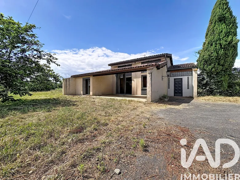 Maison 5 pièces 155 m² · à Cazères · 154,8 m² · 180 000 €