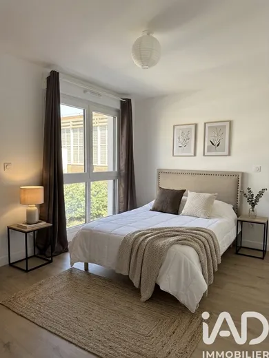 Apartment in Romainville (93230)