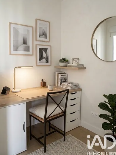 Apartment in Romainville (93230)