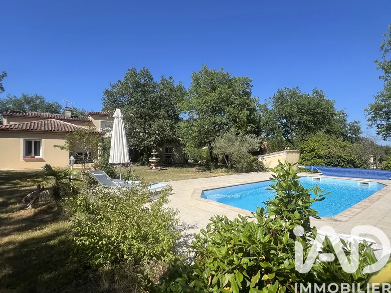 Maison 6 pièces 168 m² · à Lalbenque · 168 m² · 305 000 €
