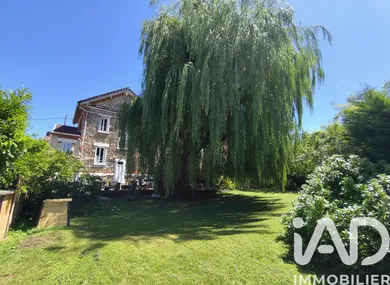 Maison à Écouen (95440)