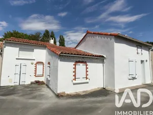 Maison à Montaigu (85600)