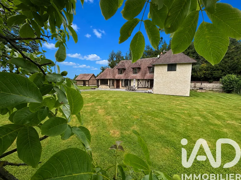 Maison 6 pièces 163 m² · à Lieurey · 163 m² · 326 900 €